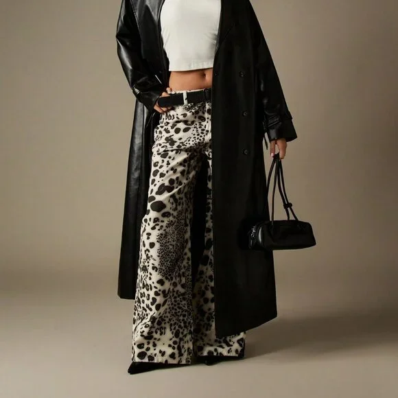 Multicolor Casual Women's Mid Rise Baggy Animal Print Palazzo Jeans - Picture 4 of 6